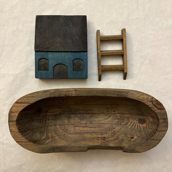 Vintage Hand Carved Wooden Noah's Ark Set - Picture 2 of 12